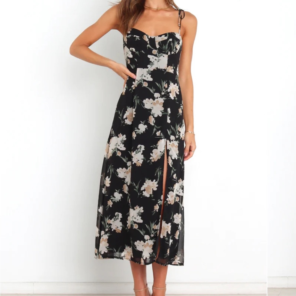 Petal and pup navy floral dress